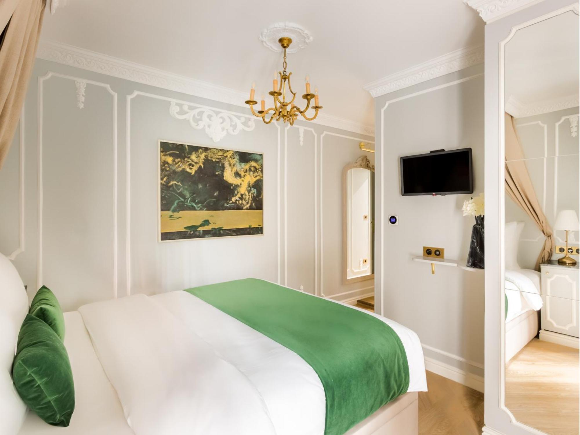 Merveil - Luxury Suite -Champs Elysees-Ponthieu II Париж Екстер'єр фото